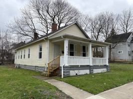 featured image of 4139 E 95th St