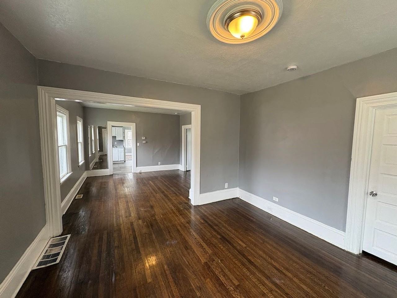 4139 E 95th St - Photo 2 of 12