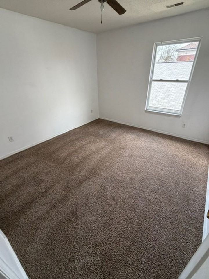 2953 Virginia Pl - Photo 6 of 8