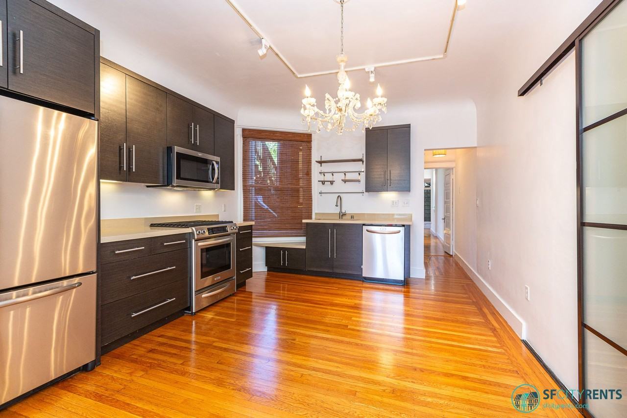 150 Delmar St #1 - Photo 6 of 17