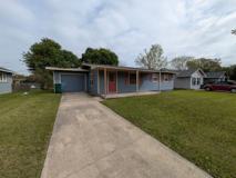 310 Camellia Ave - Photo 1 of 1