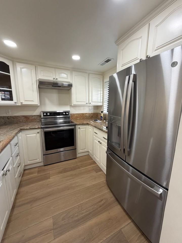 6357 Joaquin Murieta Ave - Photo 3 of 11