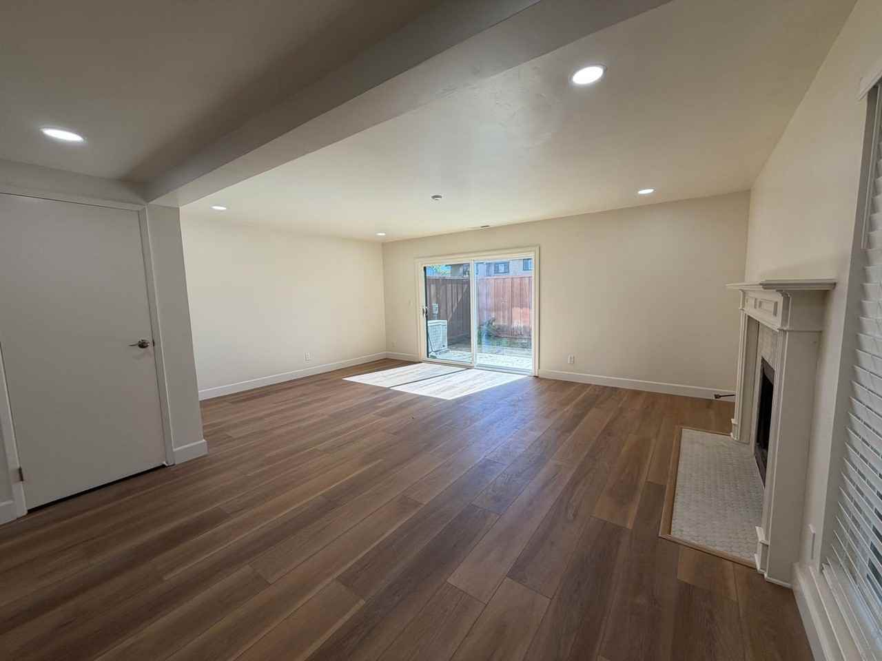 6357 Joaquin Murieta Ave - Photo 4 of 11