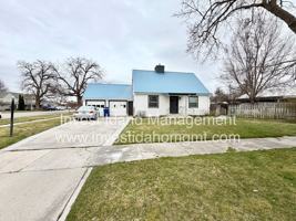 featured image of N 10th St