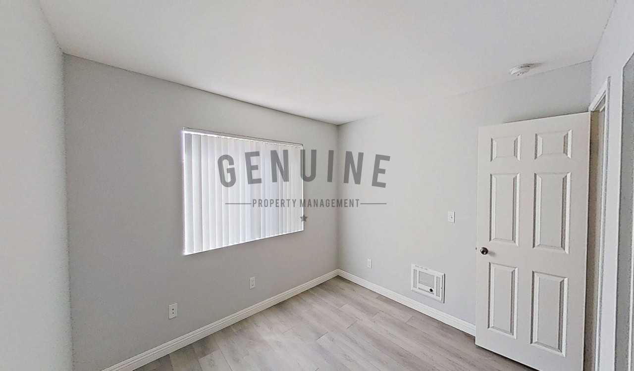 3523 W Savanna St - Photo 7 of 29