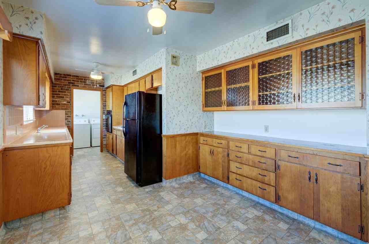 123 W Mckinley Ave - Photo 5 of 15