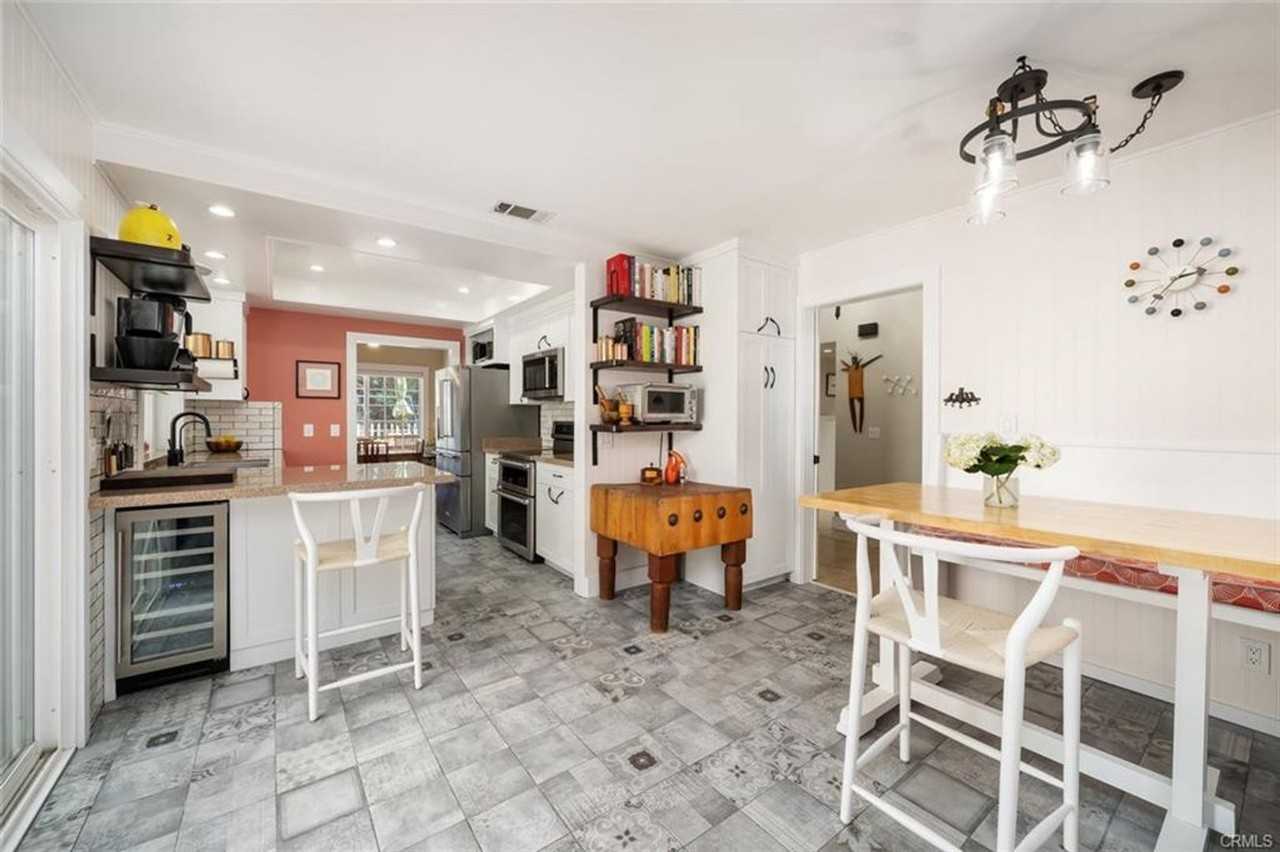 1279 Descanso St - Photo 6 of 11