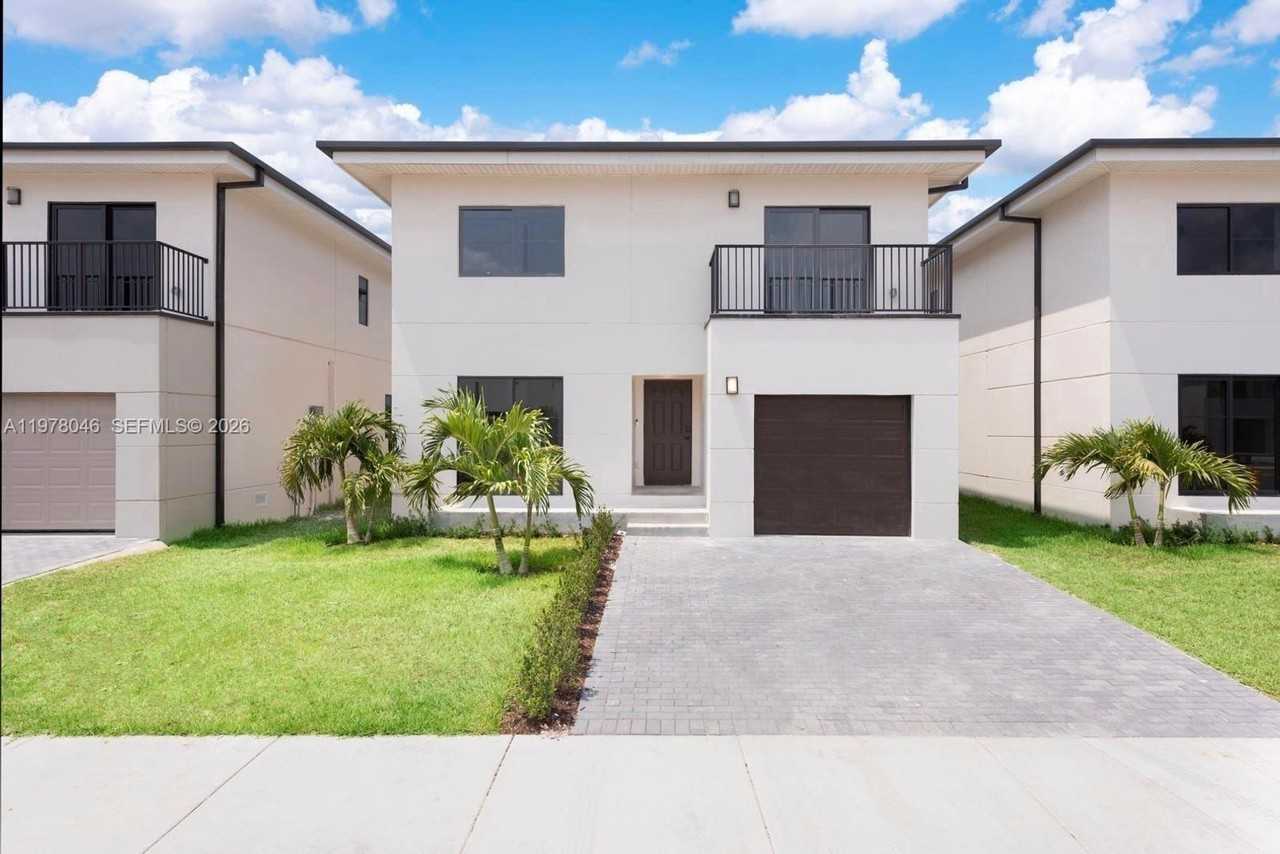 1344 Nw 2nd Ter - Photo 6 of 19