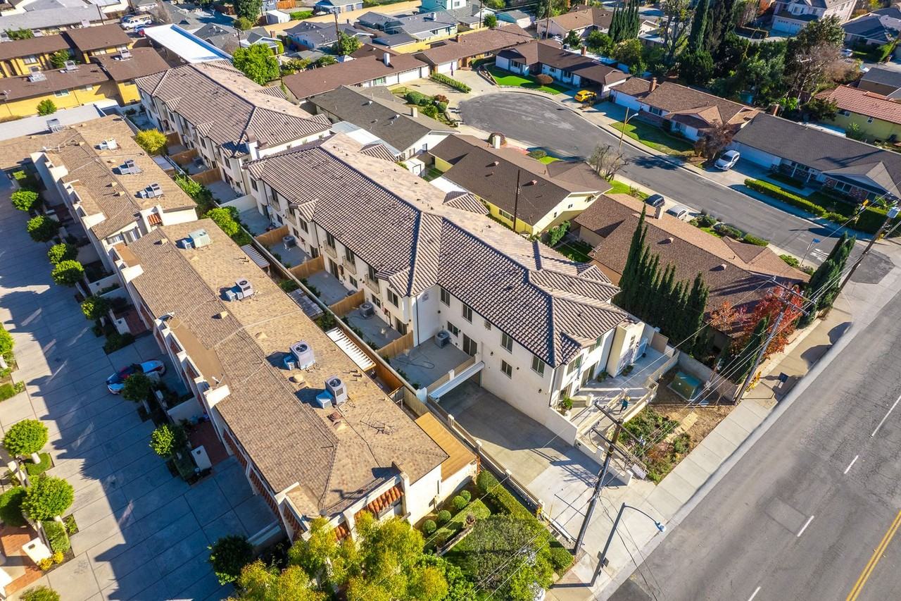 CAT KING LLC - Photo 4 of 50