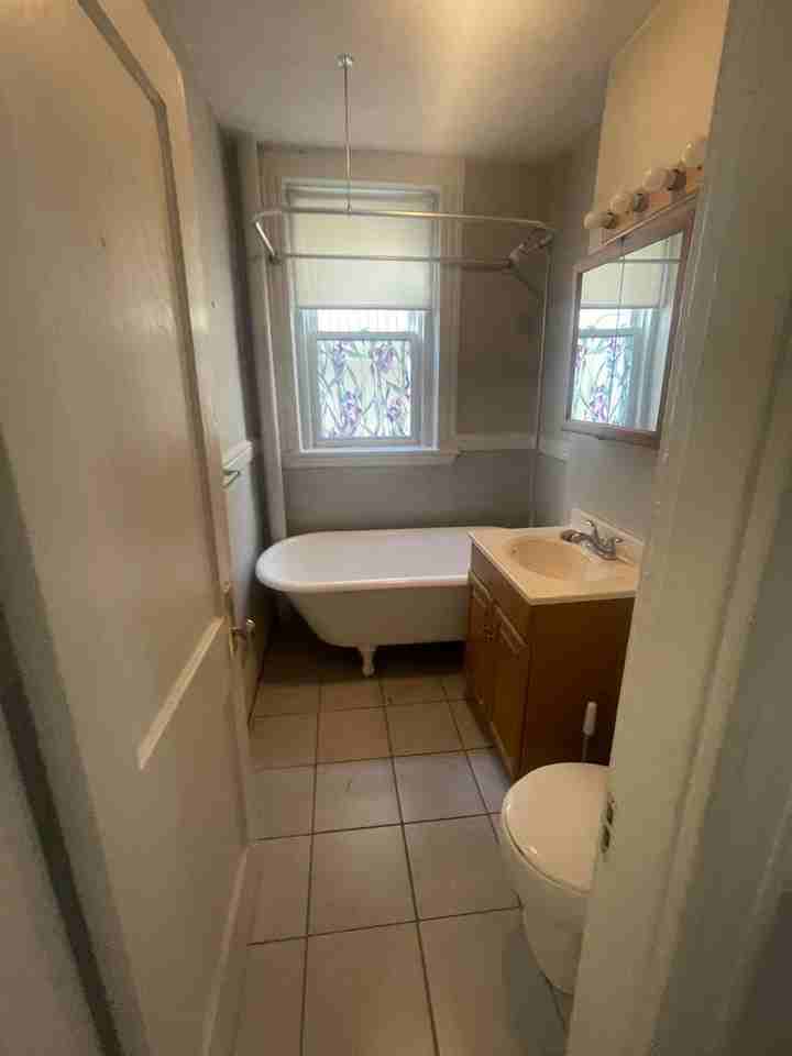 153 Kelton St - Photo 3 of 5