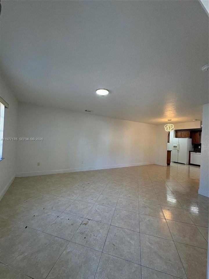 7664 Nw 182nd Ter - Photo 2 of 19