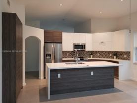 10889 Nw 58th Ter - Photo 1 of 1