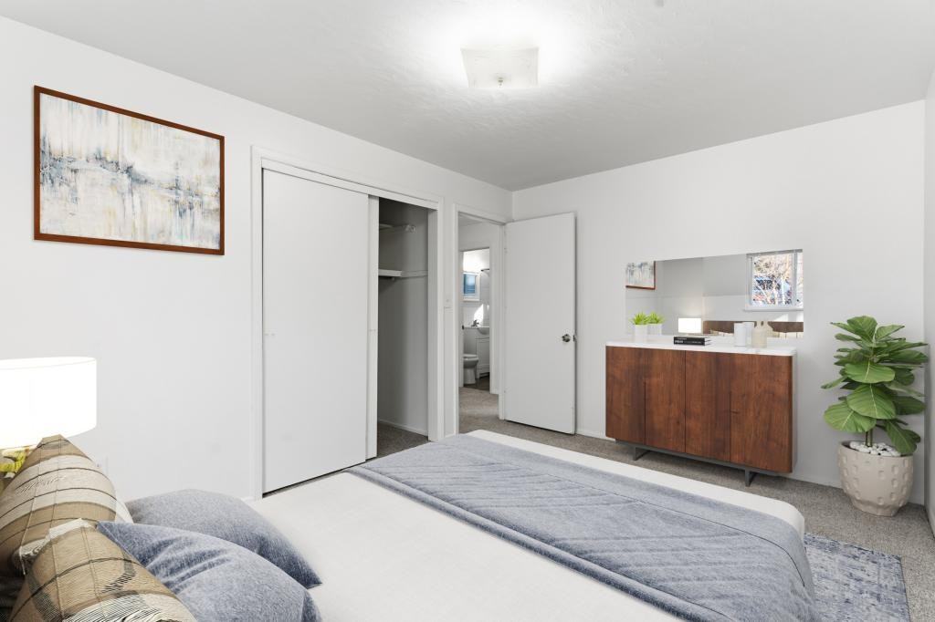 1112 Gard Pl - Photo 4 of 31