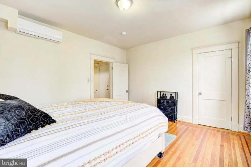 3344 Mondawmin Ave - Photo 4 of 7