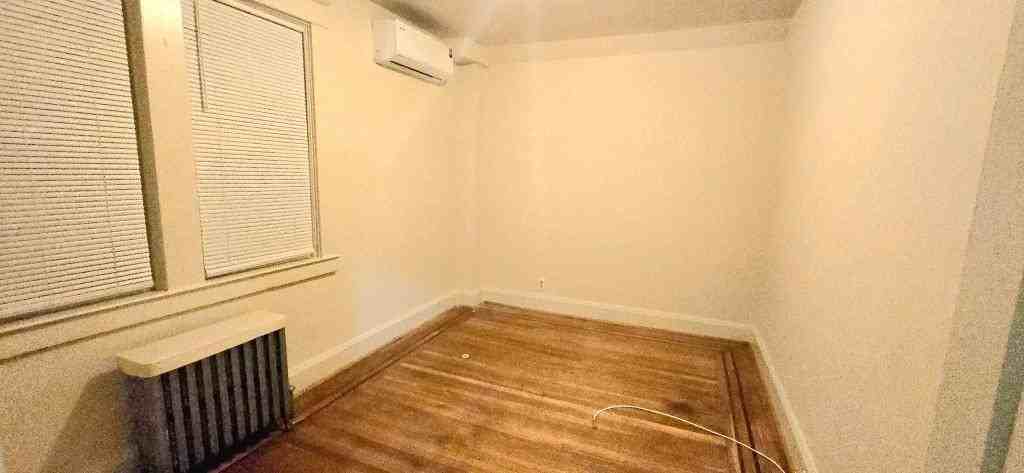 3344 Mondawmin Ave - Photo 5 of 7