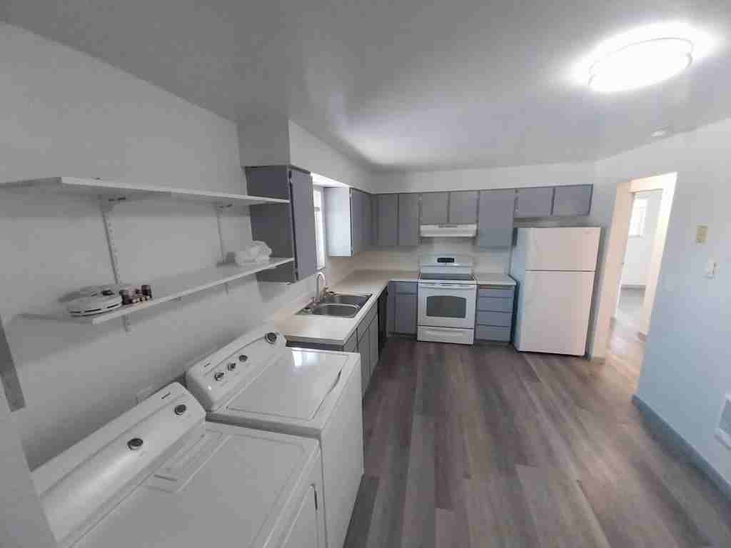 1515 3rd St - Photo 5 of 15