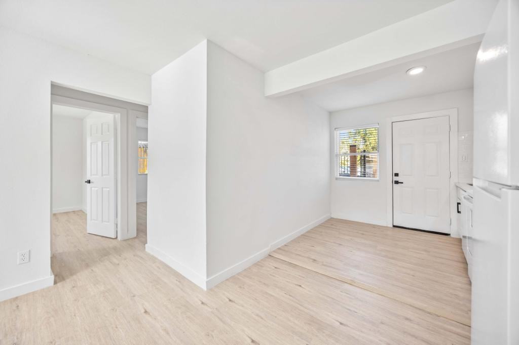 6811 Del Rio St ##2 - Photo 7 of 19