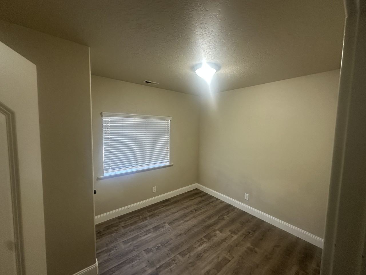 3635 E Clear Rock Rd #7 - Photo 5 of 12