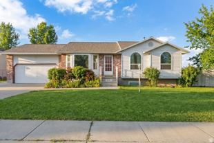 5938 W Cape Cod Dr - Photo 1 of 1