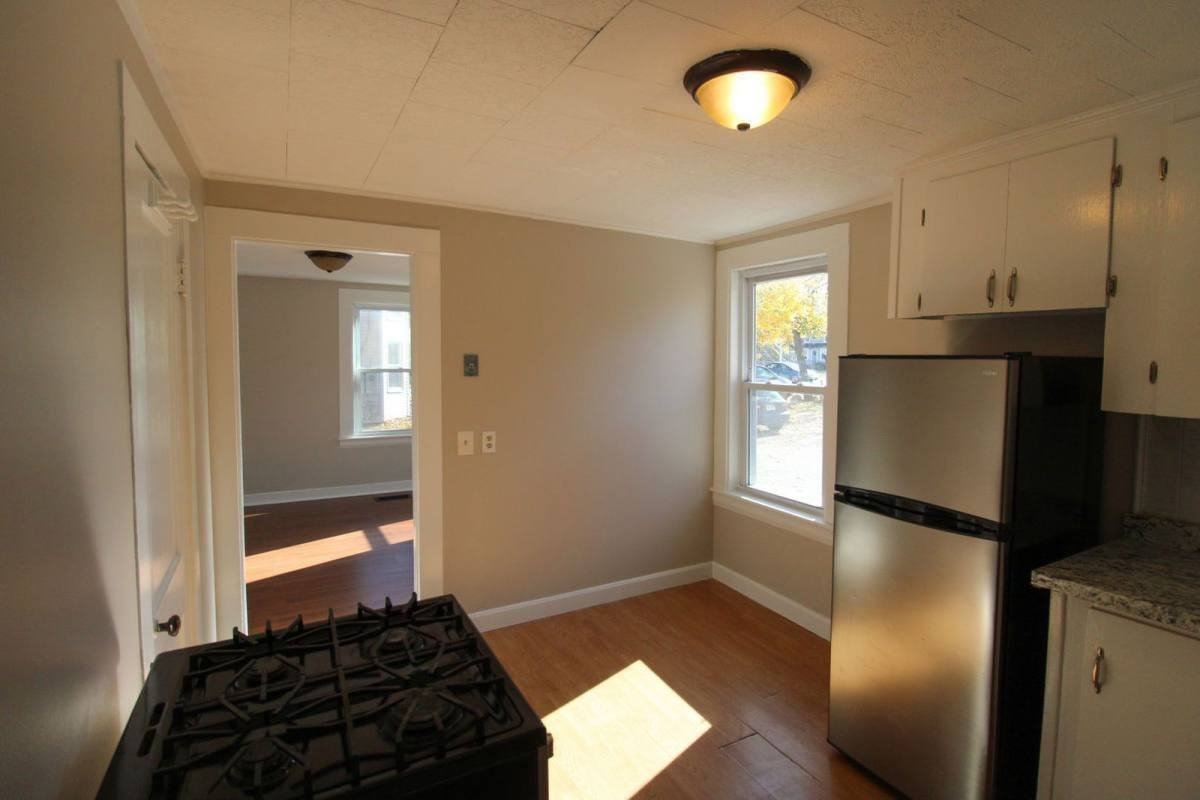 48 E Main St #1 - Photo 6 of 6