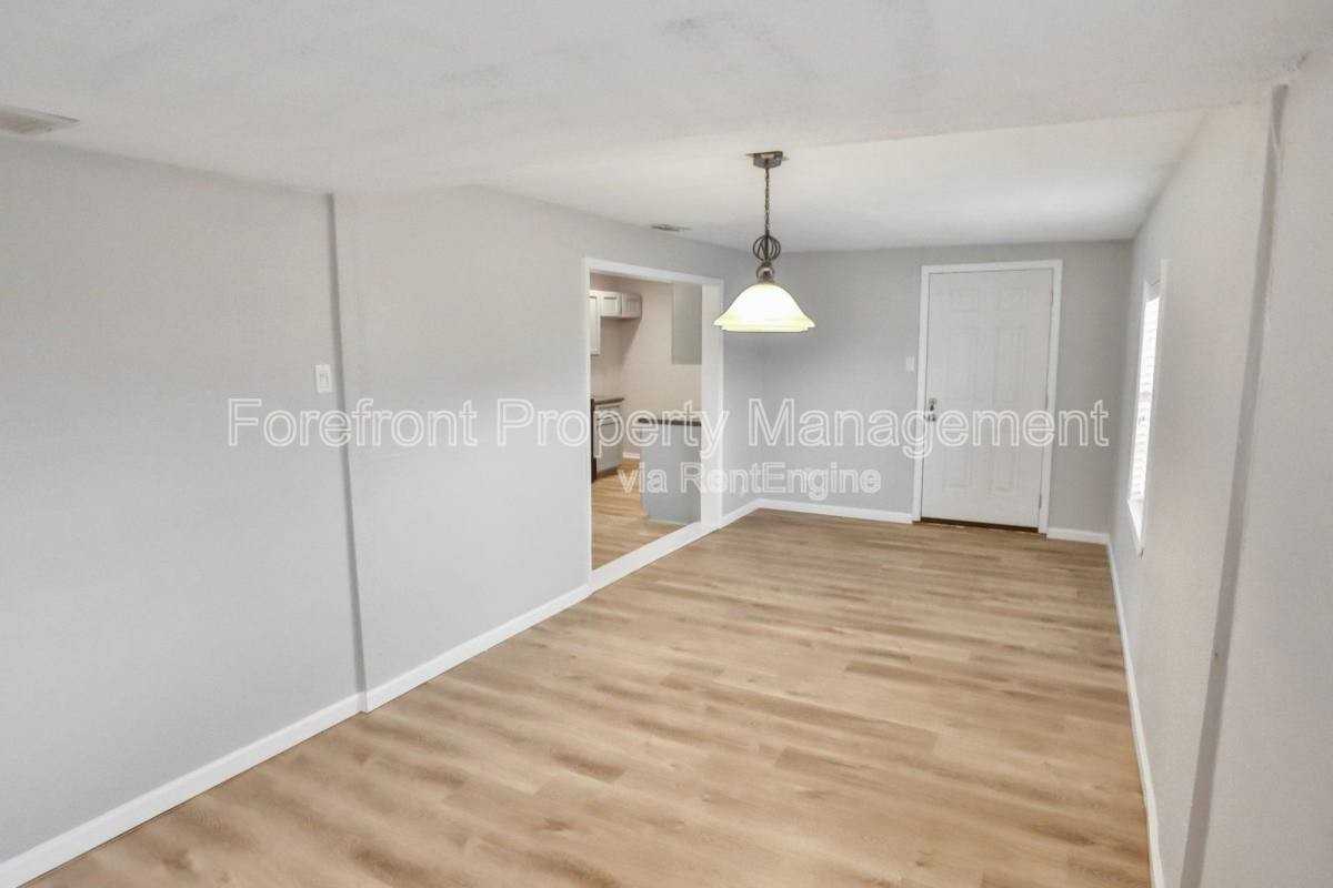 4927 Grey Hawk Dr - Photo 6 of 10