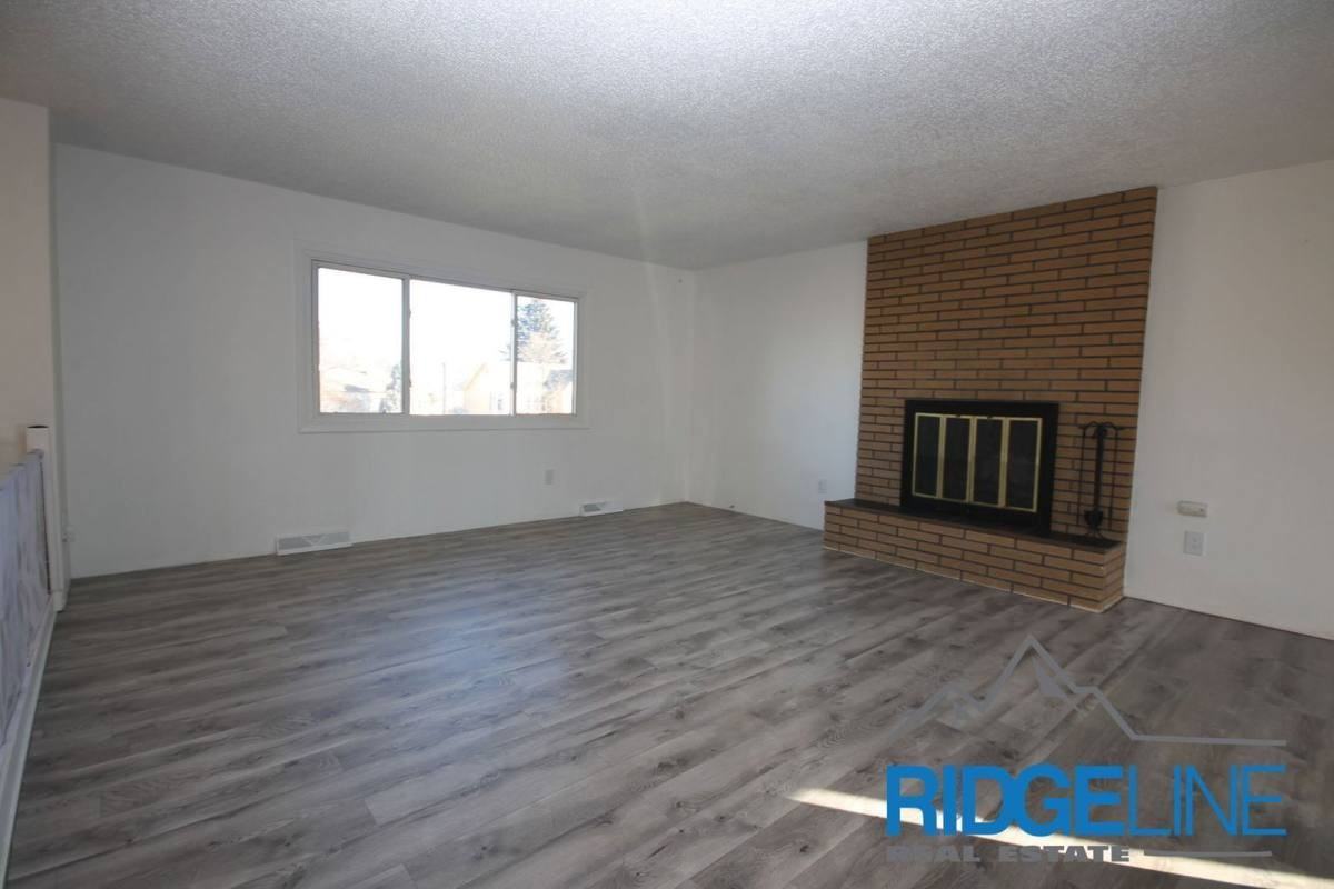 2704 3rd Ave S - Photo 2 of 10