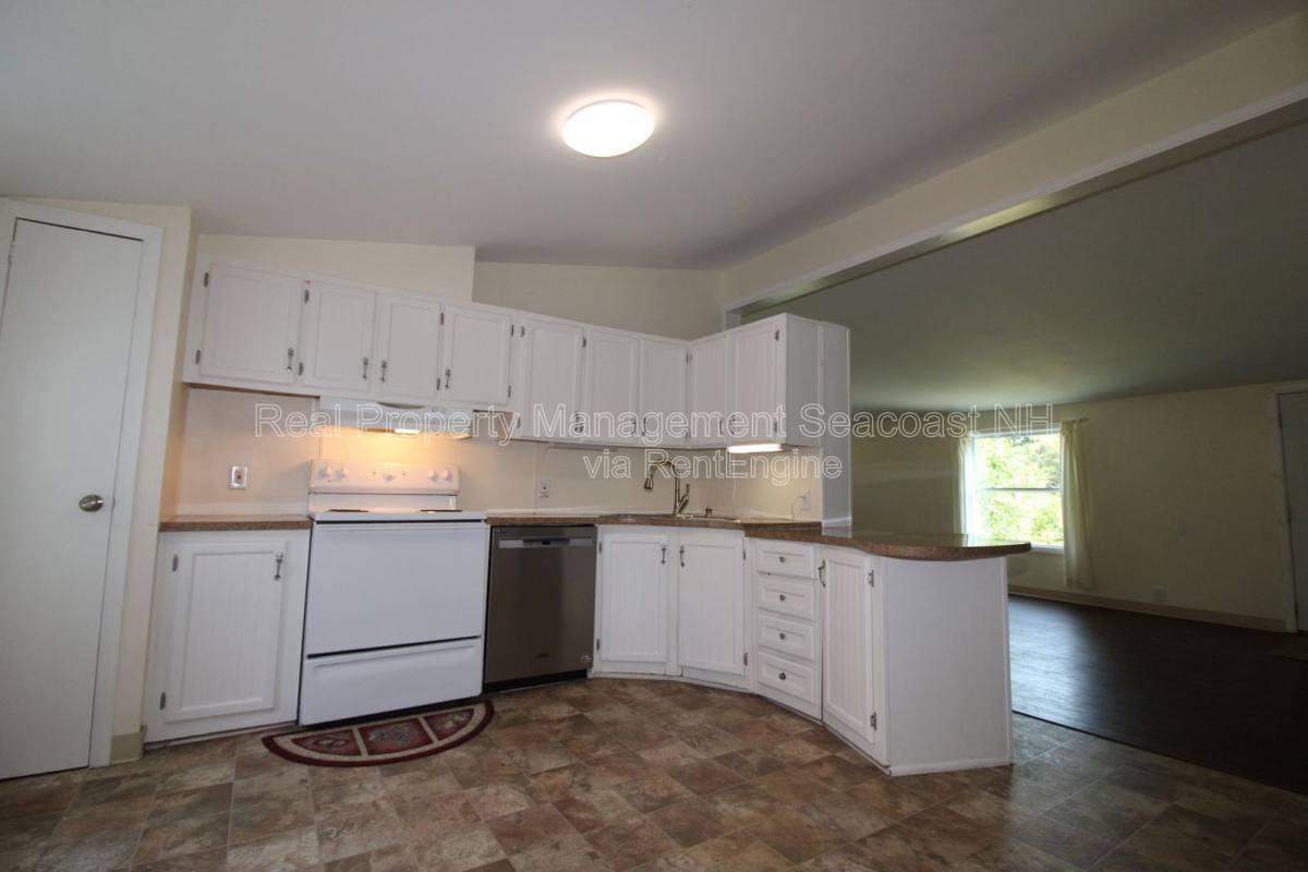 997 New Hampshire #11 - Photo 4 of 10