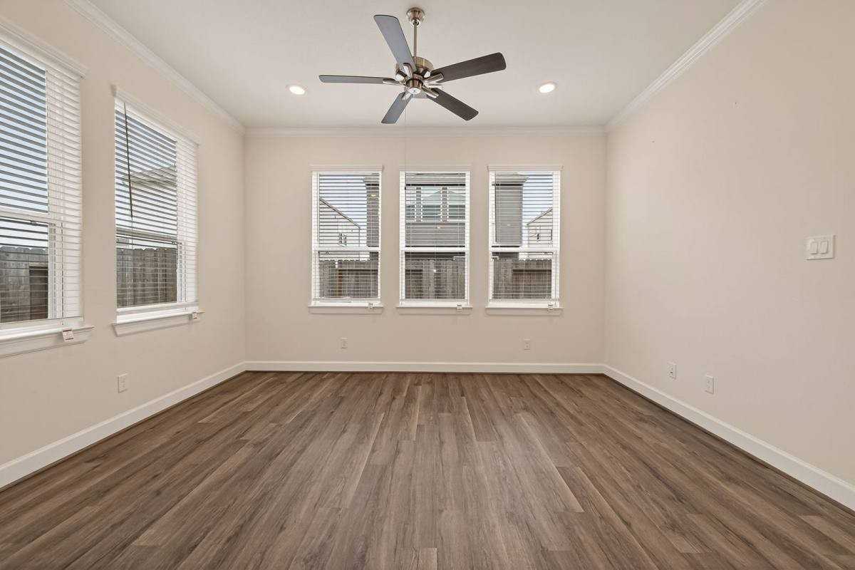 11413 Velvet Field Dr - Photo 4 of 8