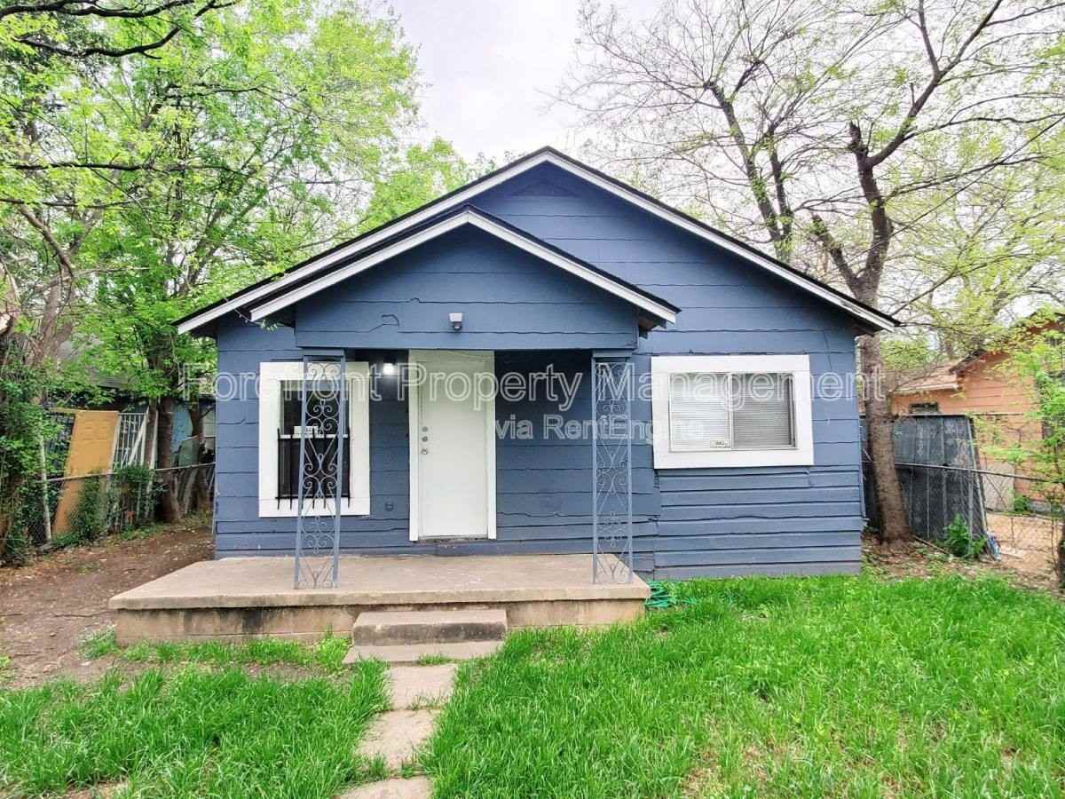 3112 W Salinas St - Photo 2 of 10