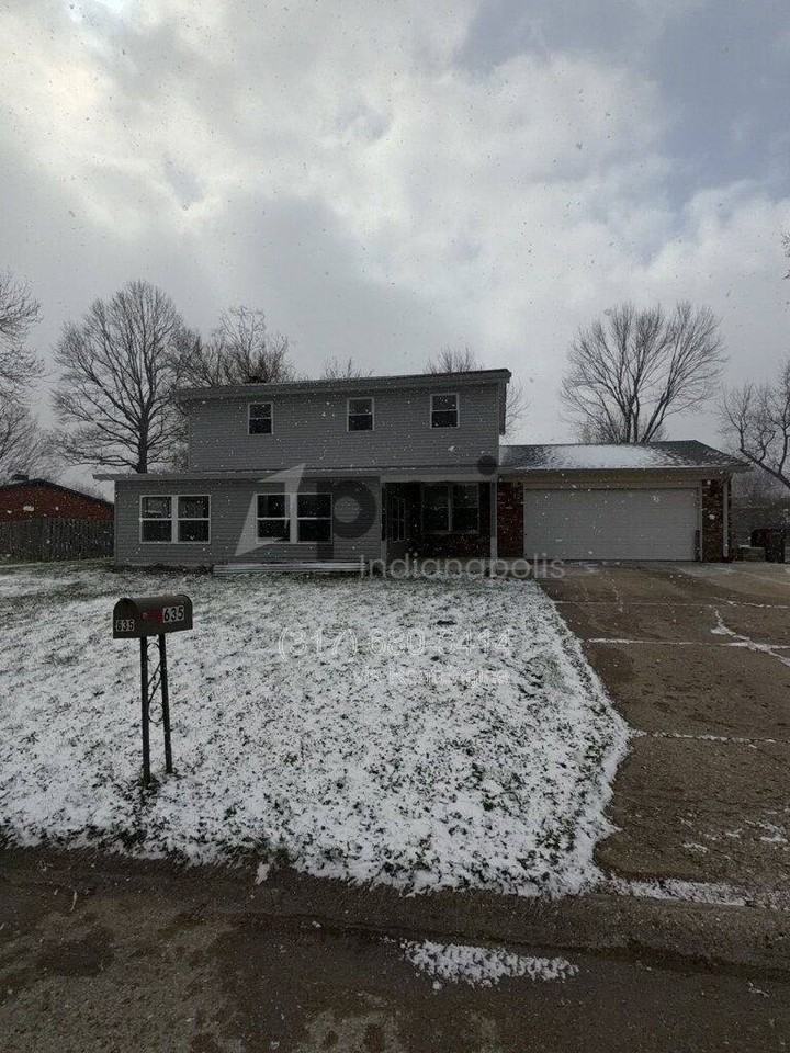 635 Phaeton Pl - Photo 2 of 10