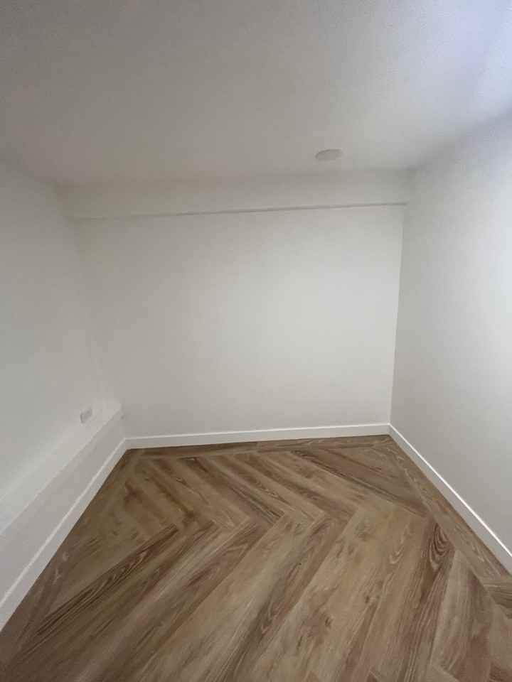 939 E 17th Ave - Photo 6 of 20