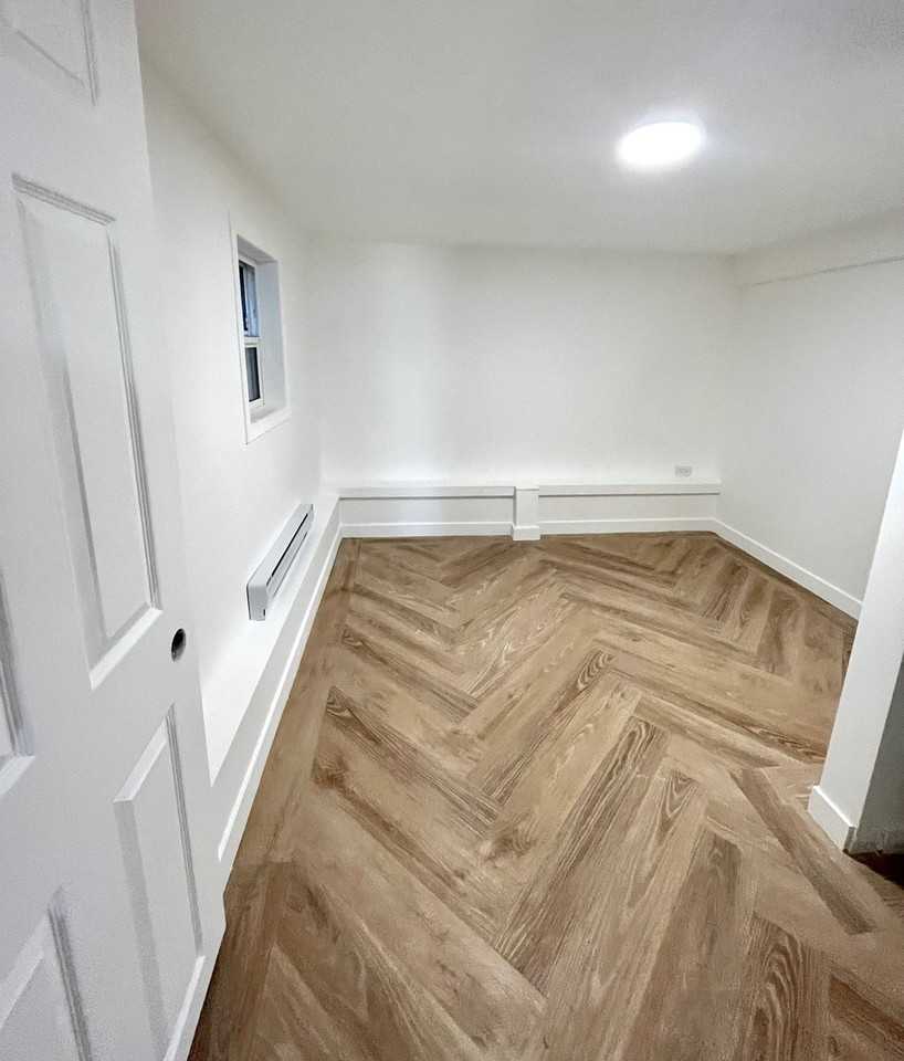 939 E 17th Ave - Photo 7 of 20