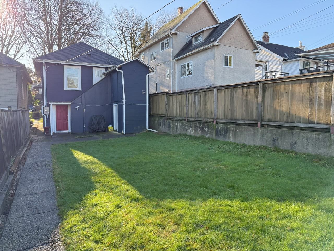 939 E 17th Ave - Photo 2 of 20