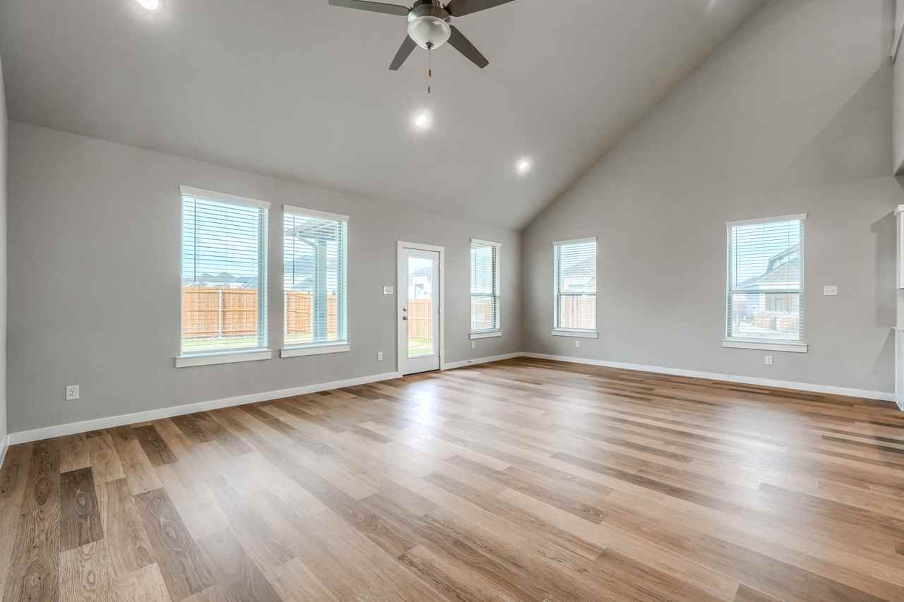 800 Airbender Drive - Photo 3 of 31