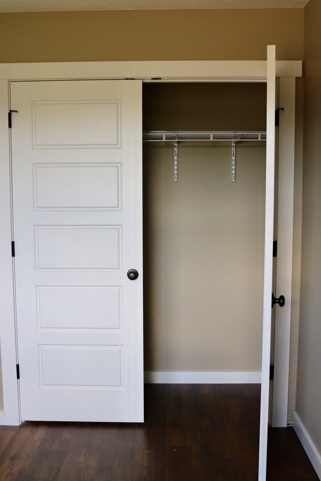 11 Honey Locust Ln - Photo 2 of 17