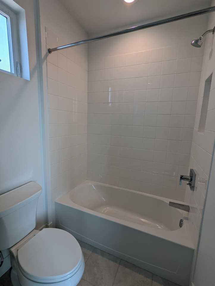 9877 Macarthur Blvd #1 - Photo 5 of 19