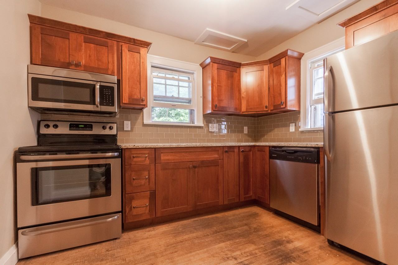 2642 Kendall Ave #1 - Photo 3 of 25