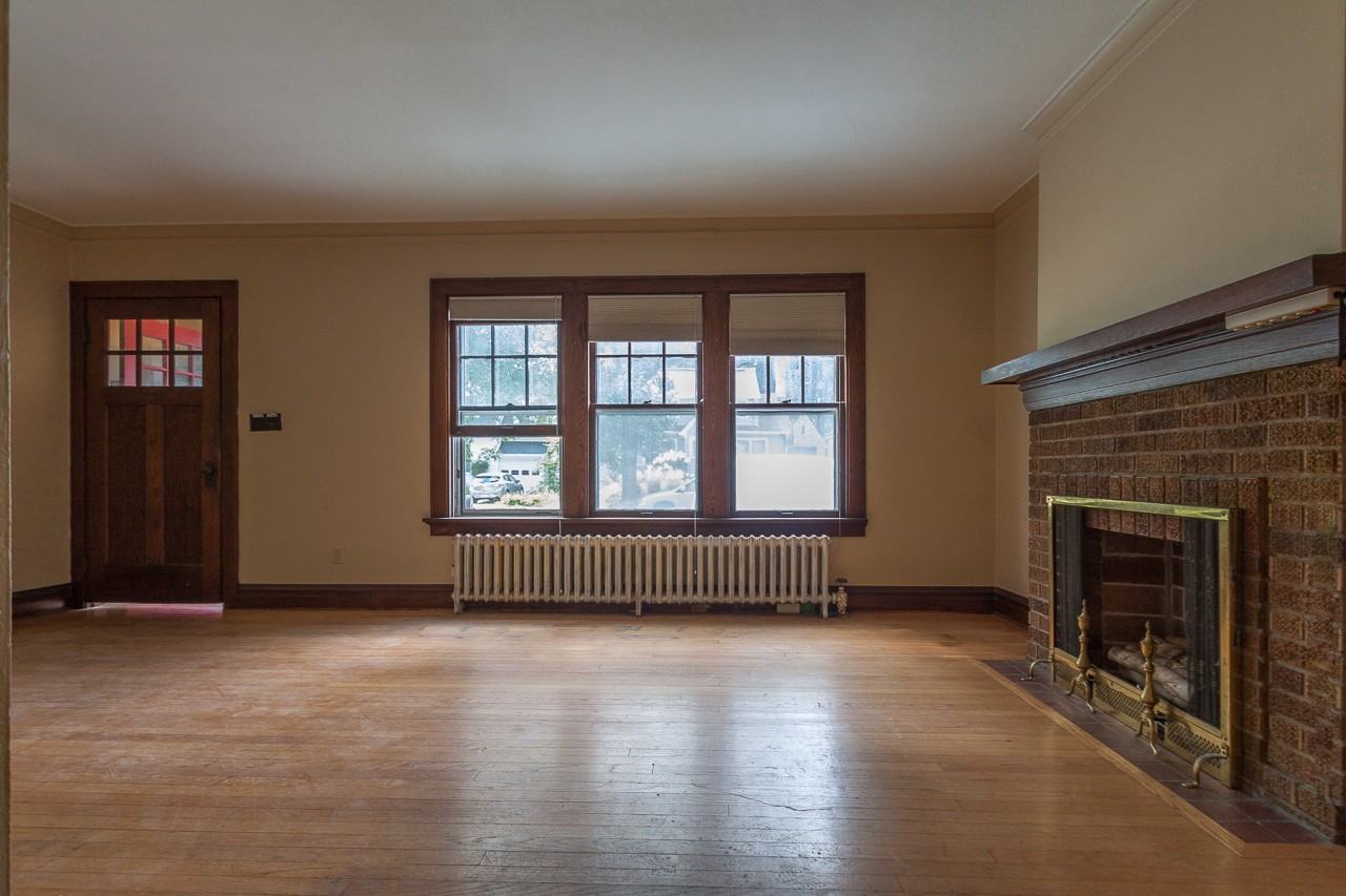 2642 Kendall Ave #1 - Photo 6 of 25