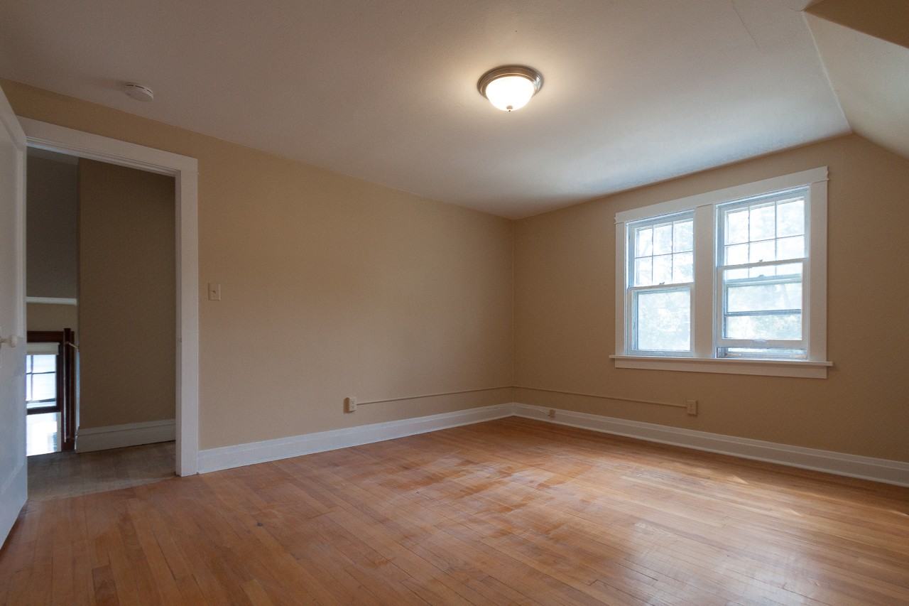 2642 Kendall Ave #1 - Photo 2 of 25