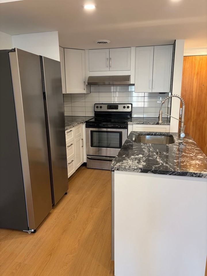 24 S Bank St #302 - Photo 5 of 16