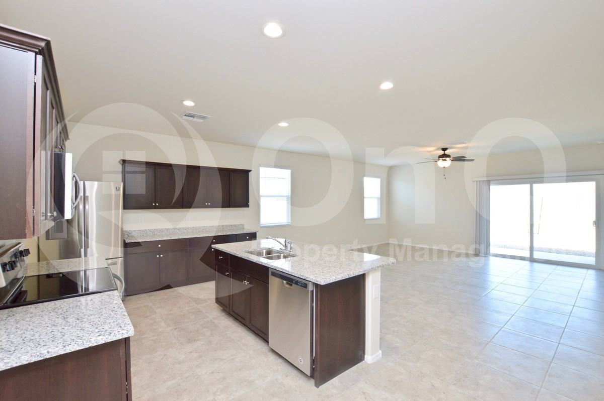 24609 N Alfalfa Dr - Photo 4 of 24