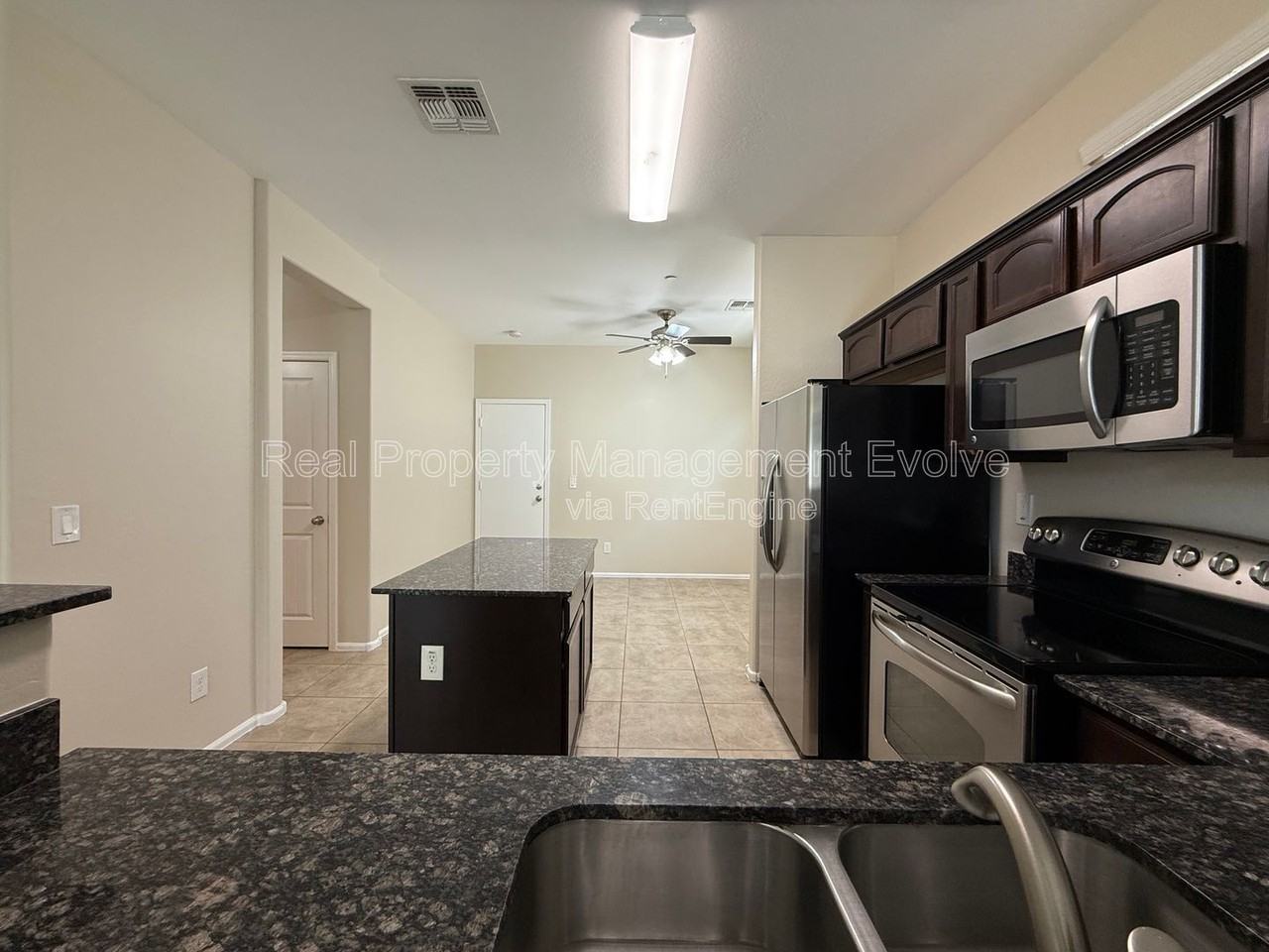 2725 E Mine Creek Rd #1151 - Photo 5 of 28