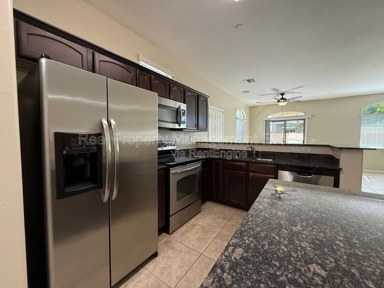 2725 E Mine Creek Rd #1151 - Photo 7 of 28