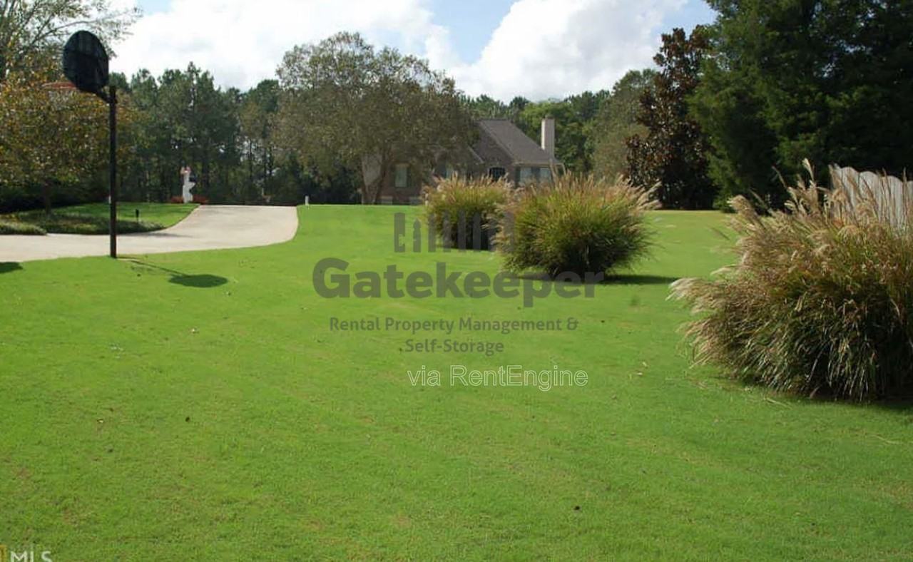 115 Hidden Lake Dr - Photo 4 of 23