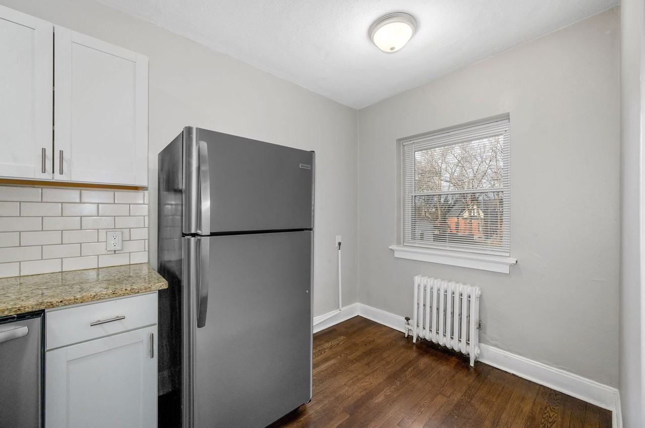 4300 Erie Ave #7 - Photo 3 of 9