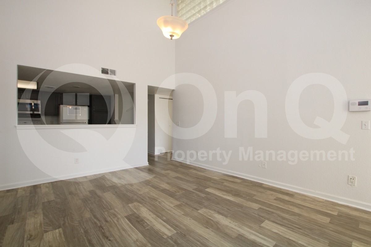 850 S River Dr #1084 - Photo 2 of 12