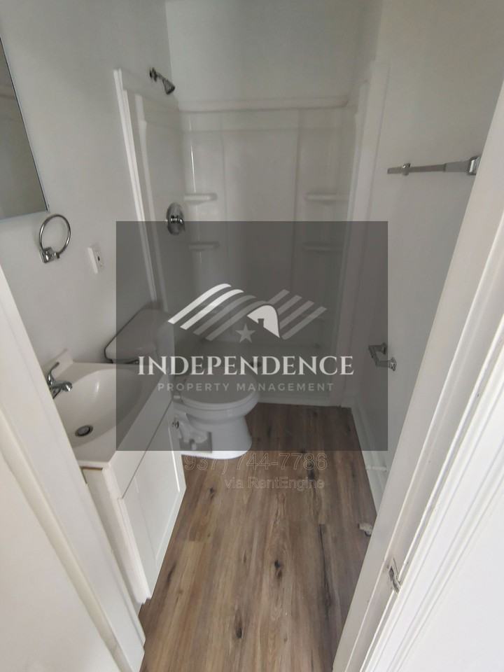 408 N Wayne St #13 - Photo 4 of 10