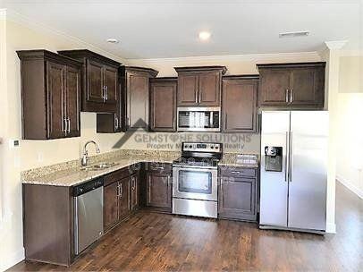 1529 Winding Creek Dr - Photo 4 of 27