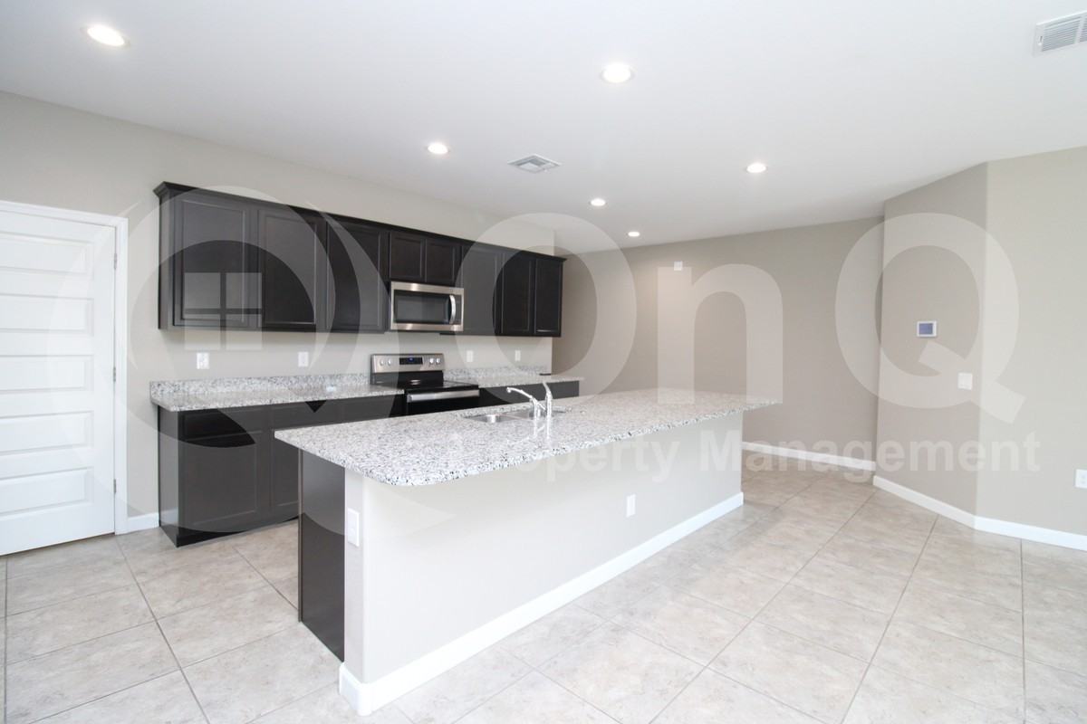 5330 W Alta Mesa Ave - Photo 4 of 28