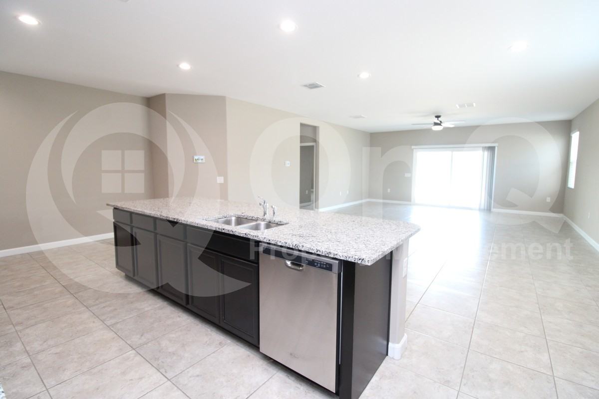 5330 W Alta Mesa Ave - Photo 7 of 28